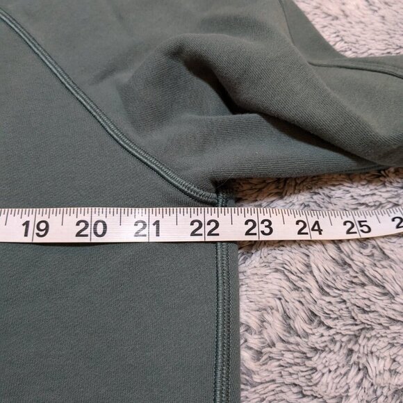 Lululemon Green Crew Sweatshirt Pullover Sweater Just Pleat it Size 10 - Picture 5 of 6